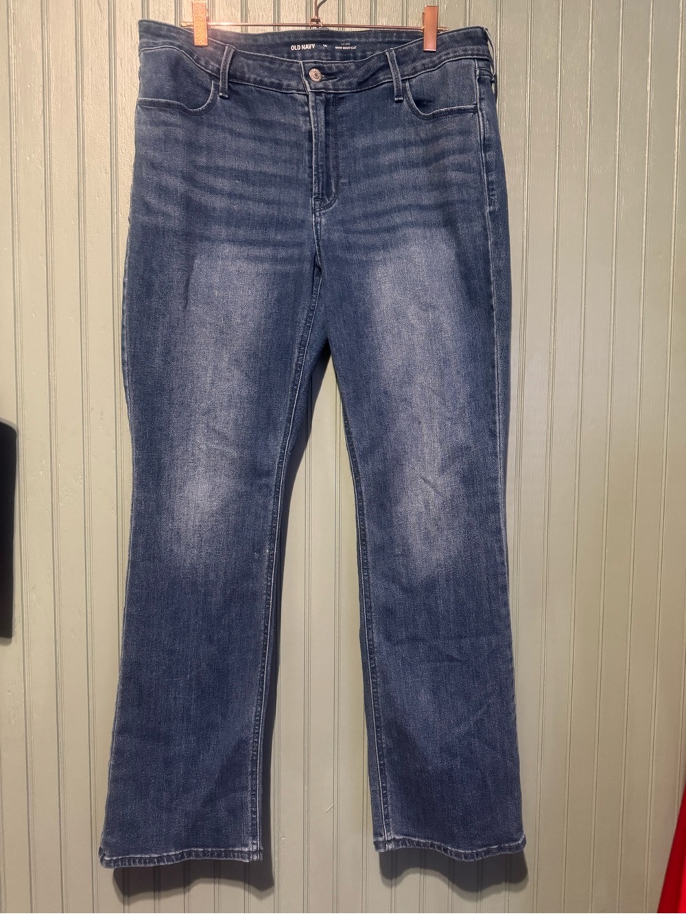 Old Navy Women's Wow Boot Cut Jeans — Medium Blue Wash